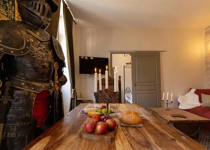 Le Secret De La Taverne - Netflix/wifi - Chasse Aux Trésor à L'intérieur Carcassonne