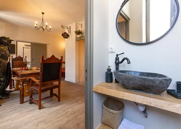 Le Secret De La Taverne - Netflix/wifi - Chasse Aux Tresor A L'interieur